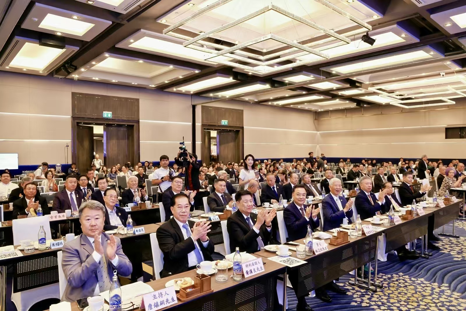 微信图片02.jpg